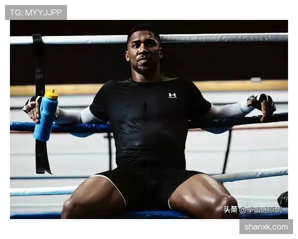 安东尼·约书亚训练完顺手买了辆限量超跑，这自律和花钱速度真不冲突啊